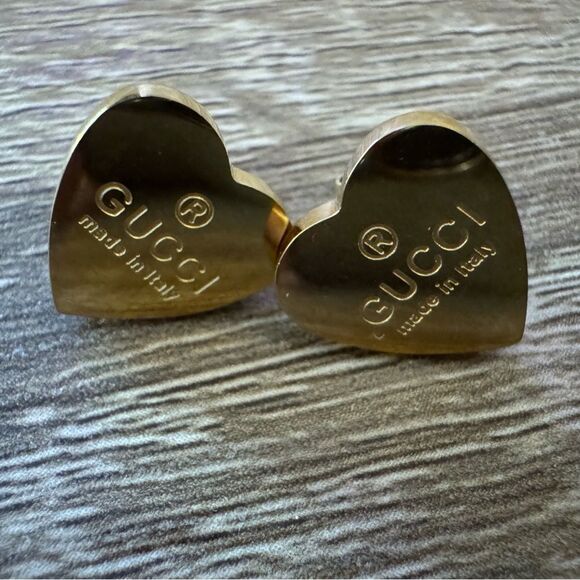 Gucci Gold Heart-Shaped Earrings - Picture 1 of 6